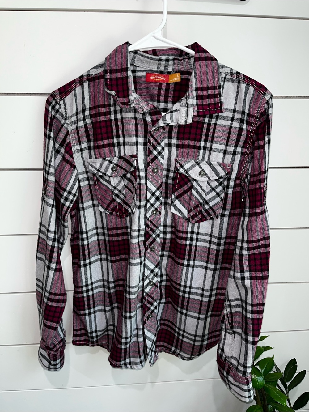 Red Plaid Flannel Shirt - Casual Button-Up